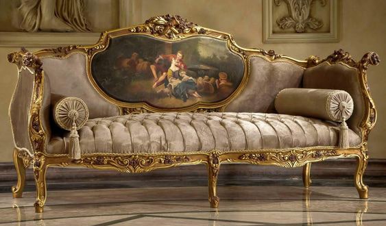 مبل سلطنتی، کلاسیک و استیل رنگ کرمی و طلایی با کوسن های استوانه ای